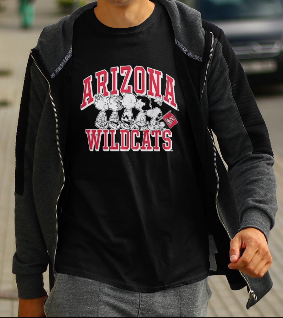 Peanuts Arizona Wildcats The Gang Collaboration T-Shirt