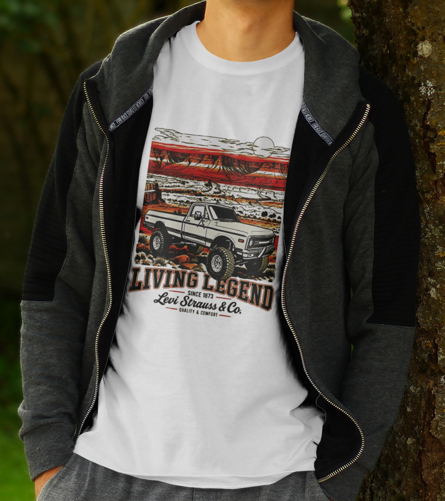 Living Legend Since 1873 Levi Strauss Co Vintage Truck Desert Scene T-Shirt