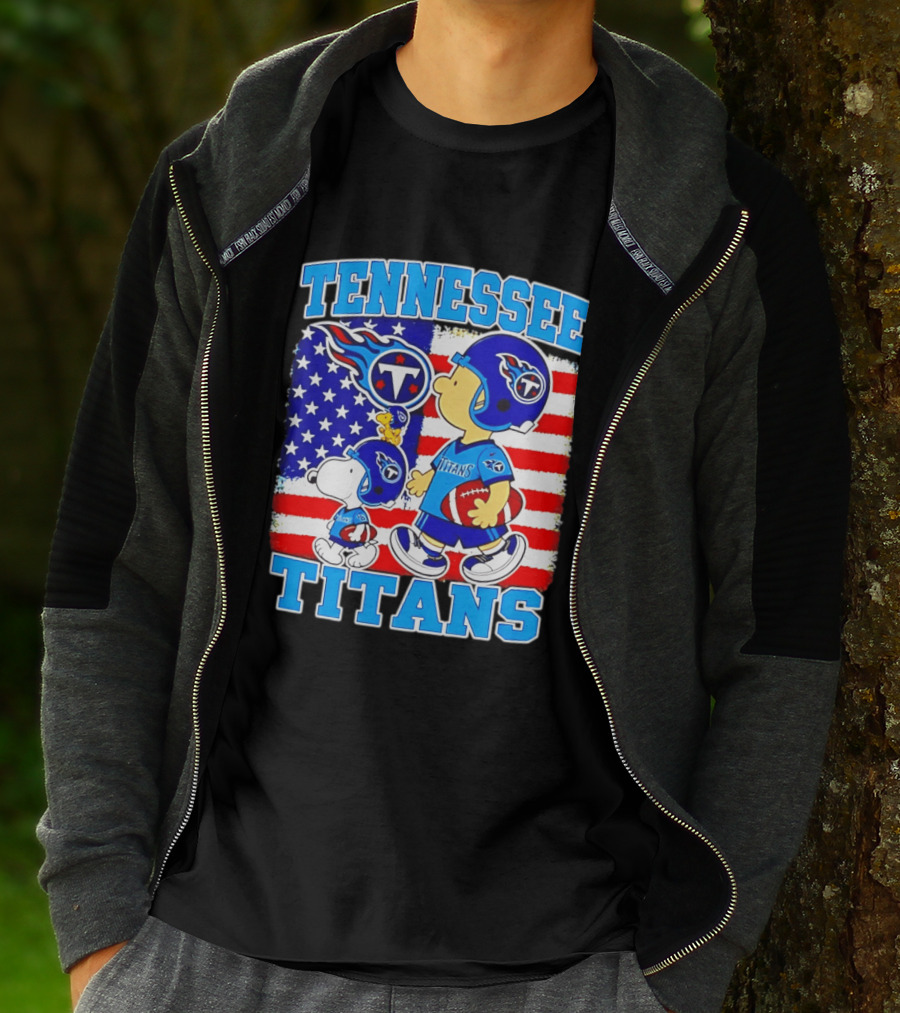 Tennessee Titans Snoopy Woodstock American Flag NFL Football 2026 T-Shirt