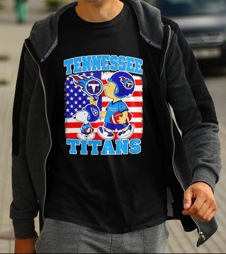 Tennessee Titans Snoopy Woodstock American Flag NFL Football 2026 T-Shirt