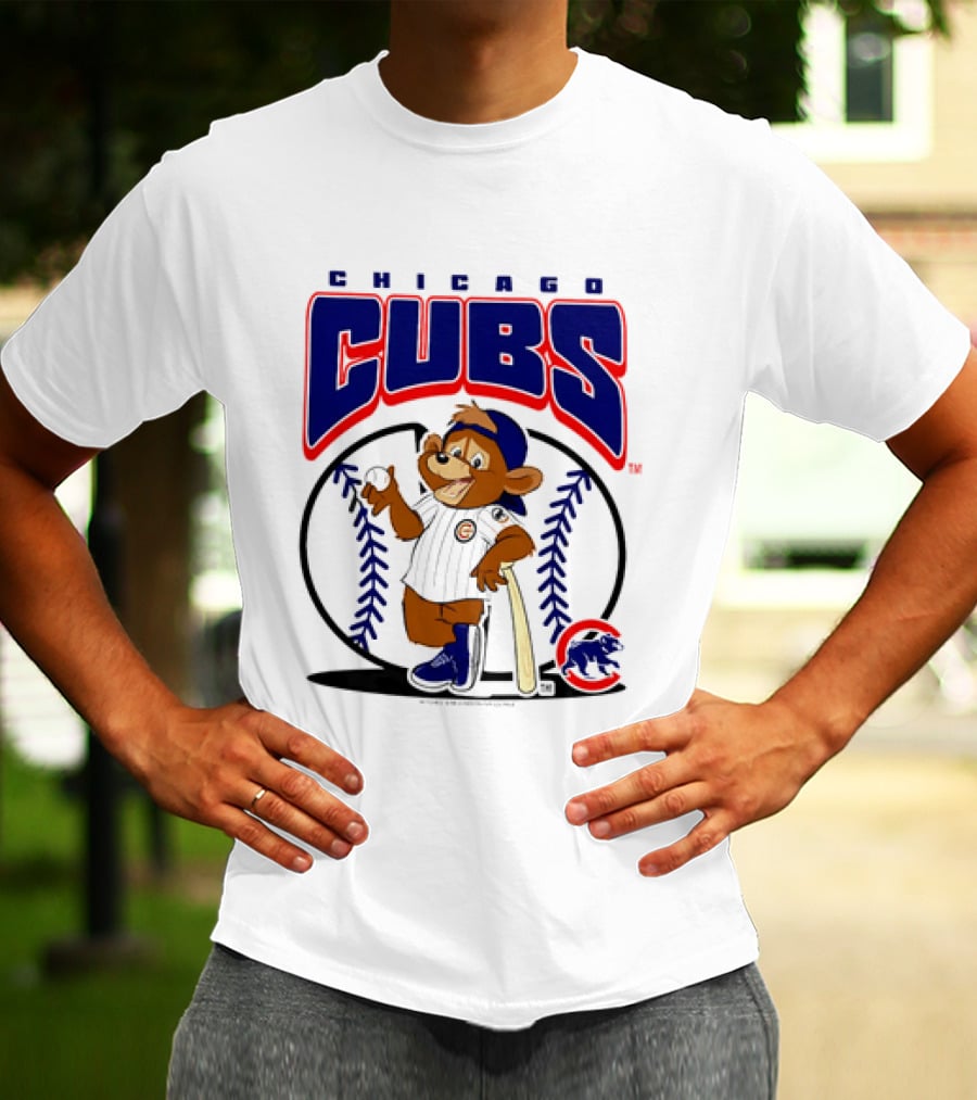 Chicago Cubs MLB 2026 Mania Bear Character Baseball Bat T-Shirt