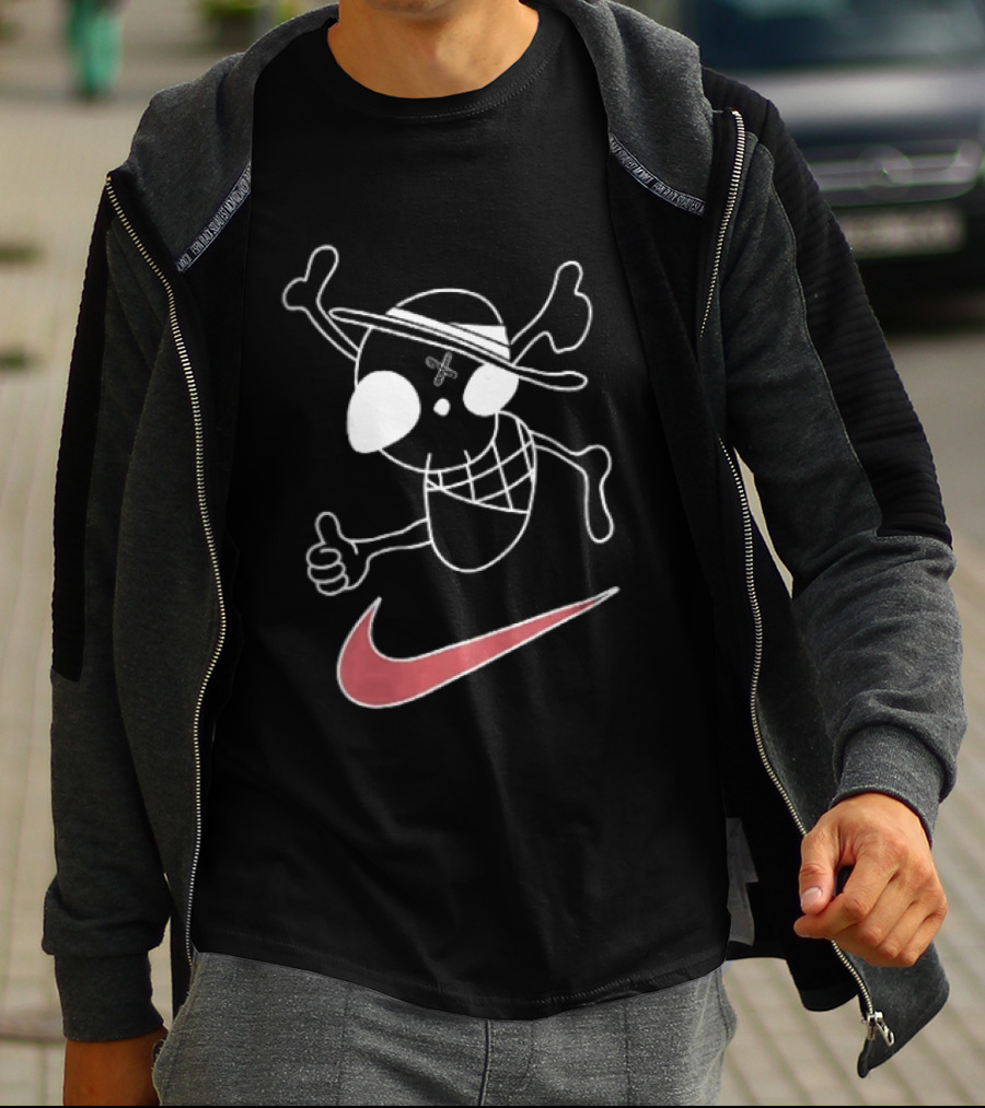 Pirate Straw Hat Skull Thumbs Up Nike T-Shirt