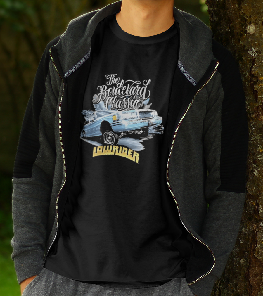 The Boulevard Classic Lowrider Lowrider Light Blue Bouncing Car Smoke T-Shirt