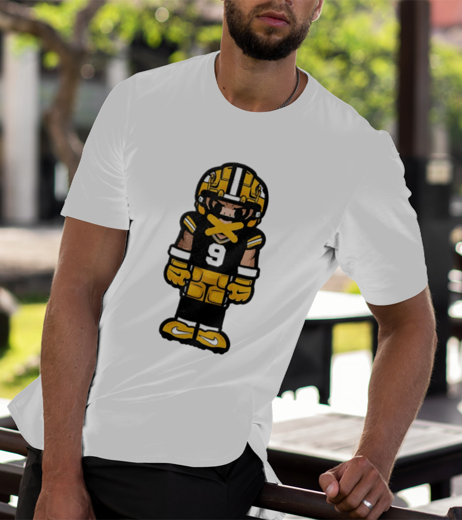 Christian Watson No 9 Chibi Green Bay Packers Football Player T-Shirt