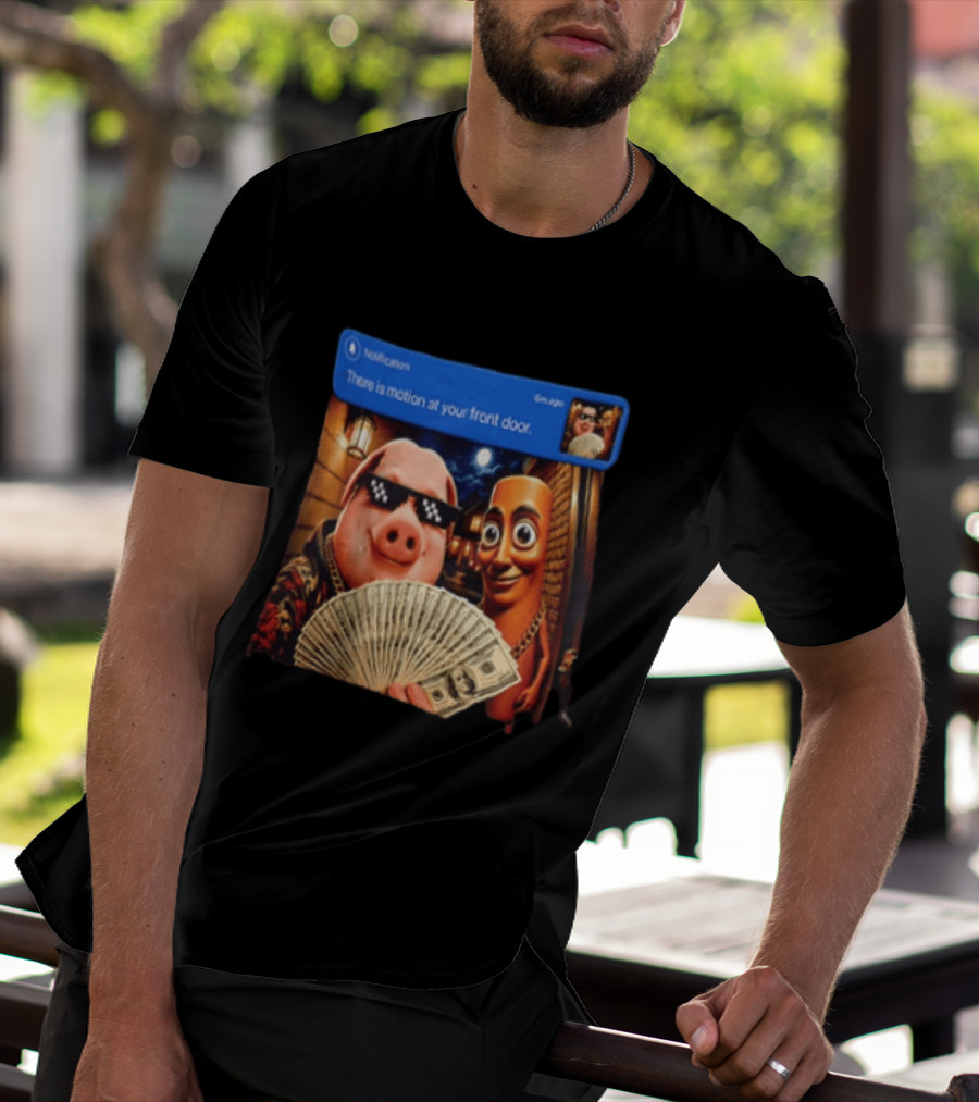 Notification Meme Pig And Wooden Man With Money Motion Alert T-Shirt