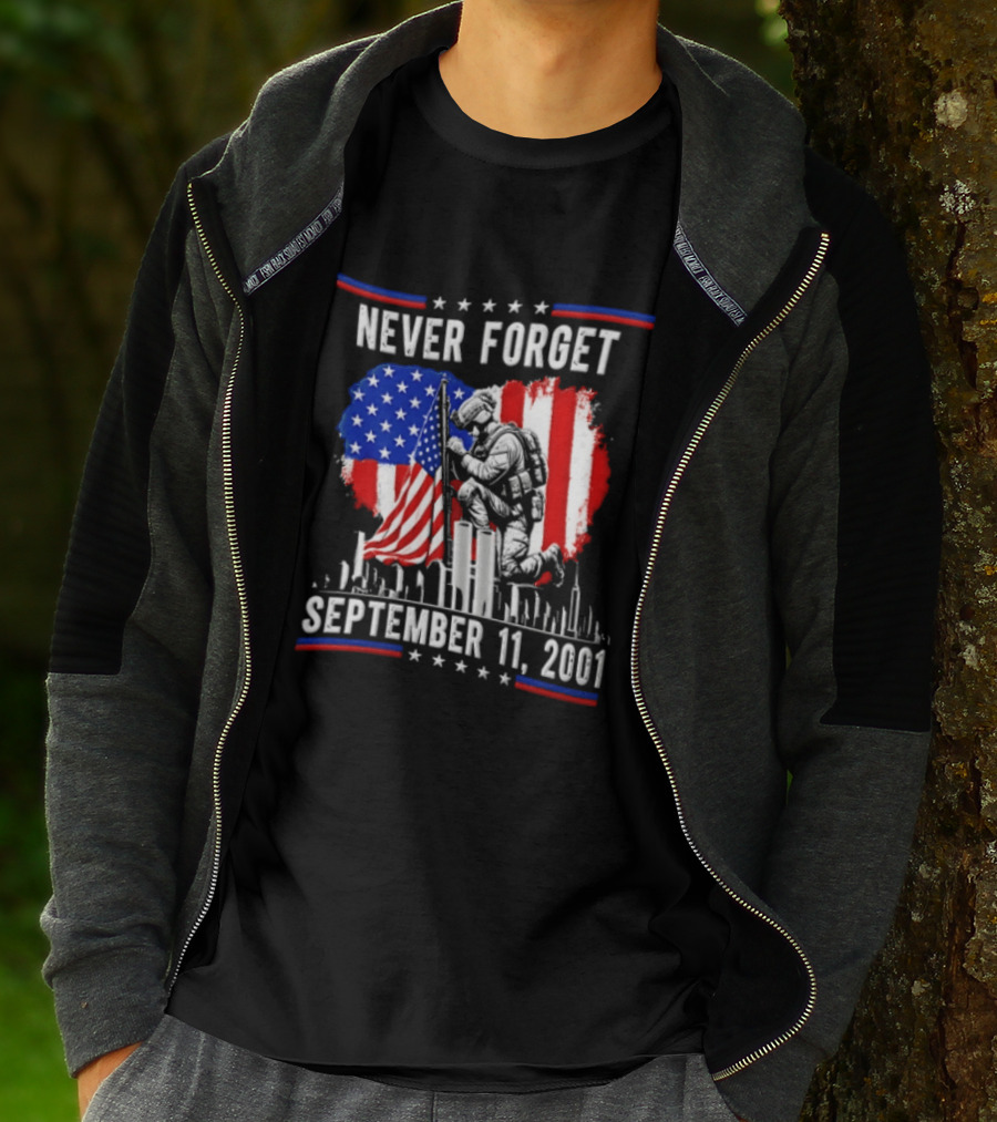 Never Forget September 11 2001 Soldier American Flag Memorial T-Shirt