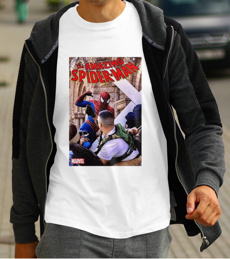 The Amazing Spider Man Marvel Comic Scene T-Shirt