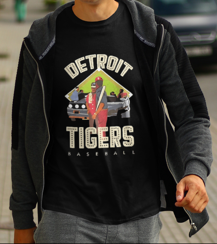 Detroit Tigers Baseball Figures Convertible Car And Bat Scene T-Shirt