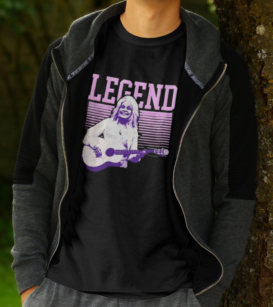 Legendary Female Country Singer Acoustic Guitar Pink Halftone Stripes T-Shirt