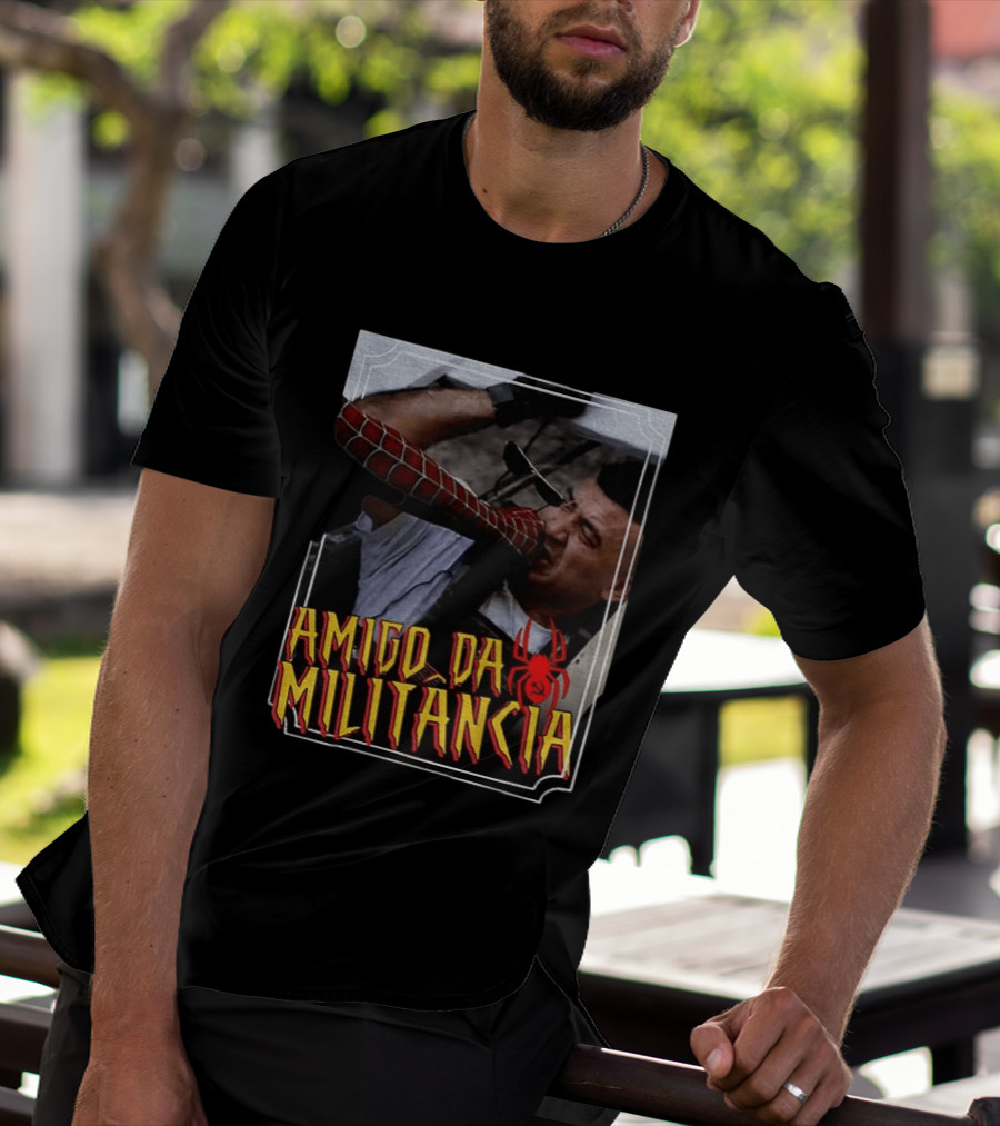 Amigo Da Militância Spider Man Punching T-Shirt