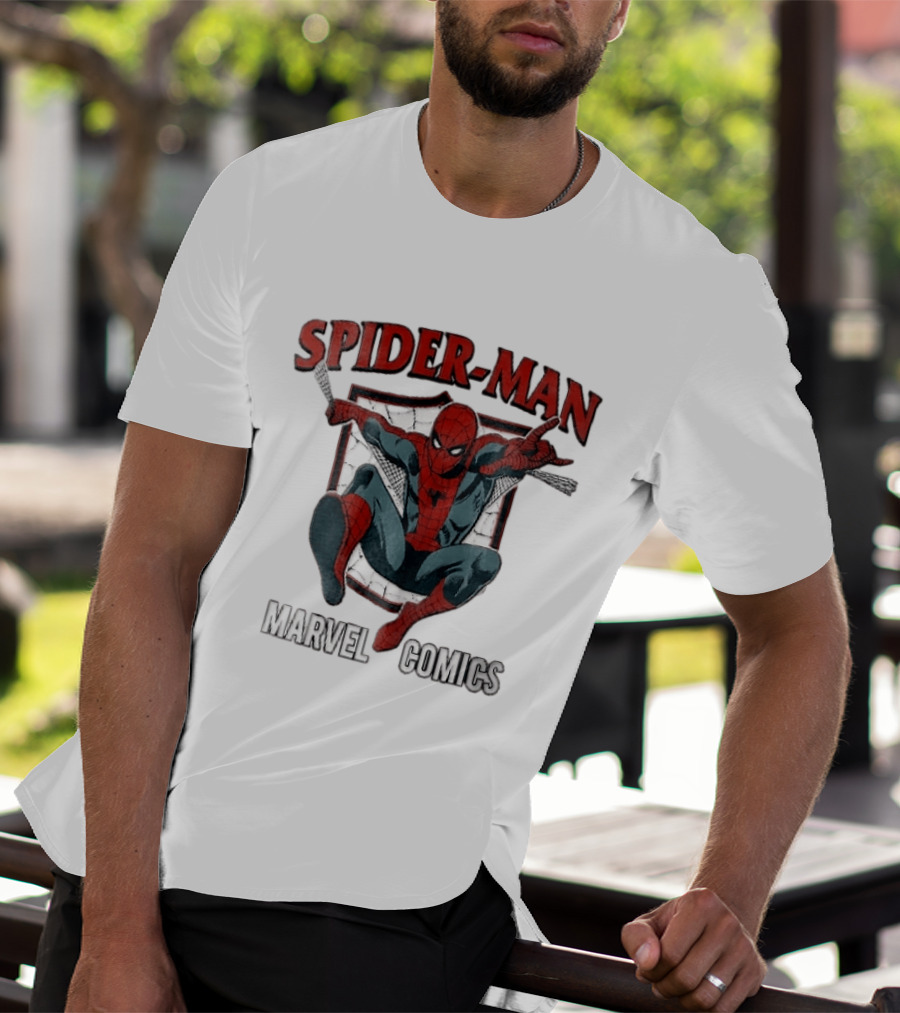 Spider Man Marvel Comics Crouching Web Shield Pose T-Shirt