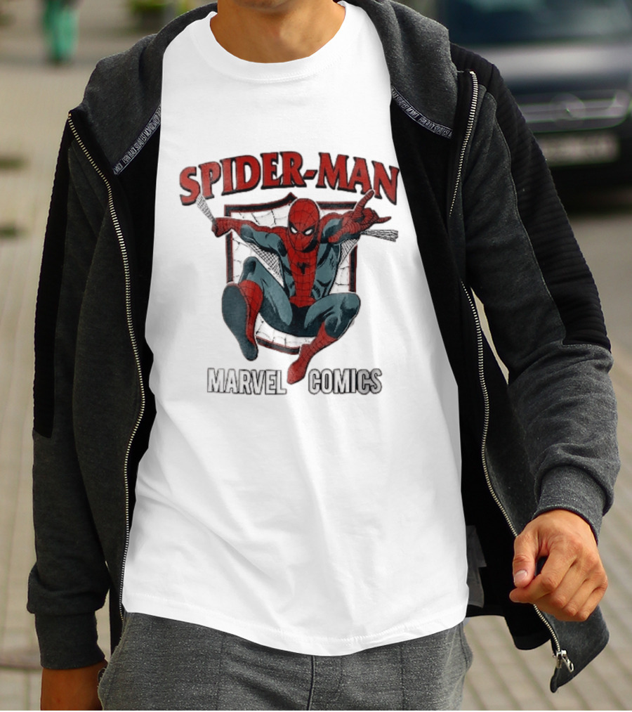 Spider Man Marvel Comics Crouching Web Shield Pose T-Shirt