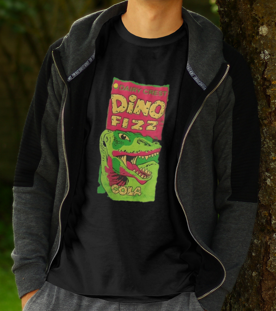 Dairy Crest Dino Fizz Cola Green Dinosaur Open Mouth Red T-Shirt