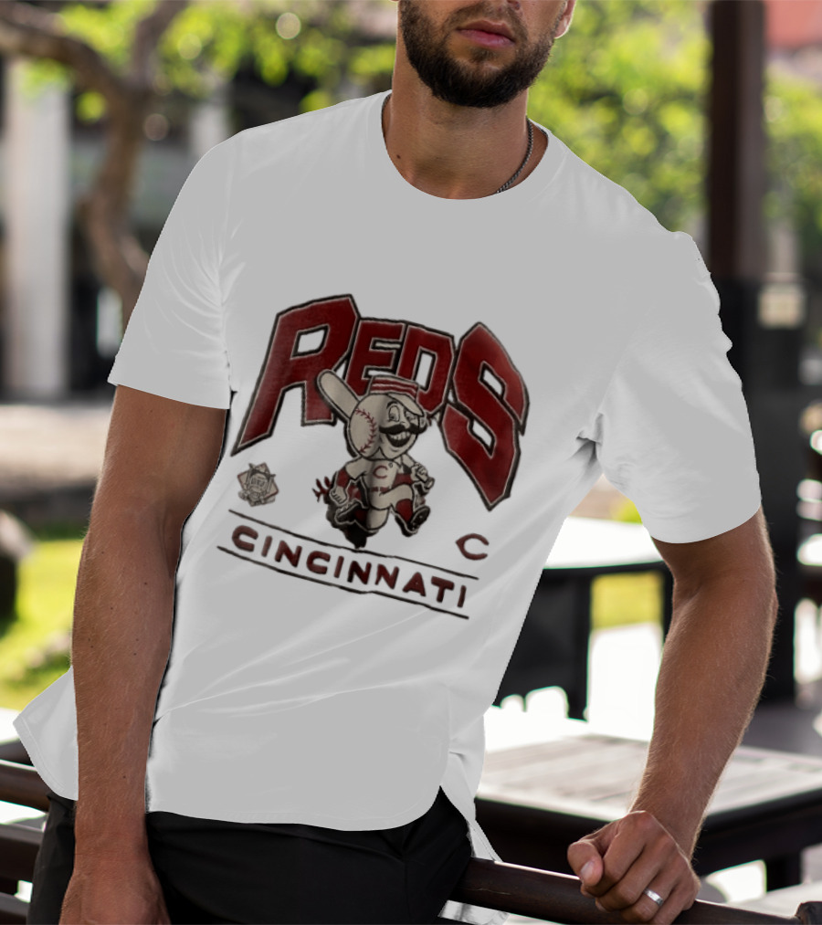 Cincinnati Reds Cartoon Running Bat Mascot Vintage MLB Fan Gear T-Shirt