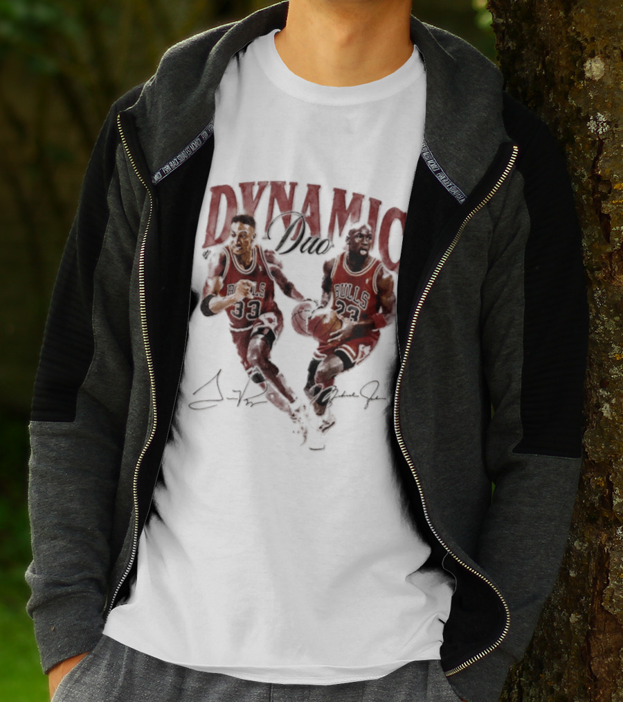 Dynamic Duo Scottie Pippen Michael Jordan Bulls 33 23 T-Shirt