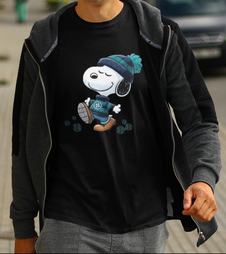 Seattle Mariners Snoopy Walking Beanie And Baseballs MLB Cartoon T-Shirt