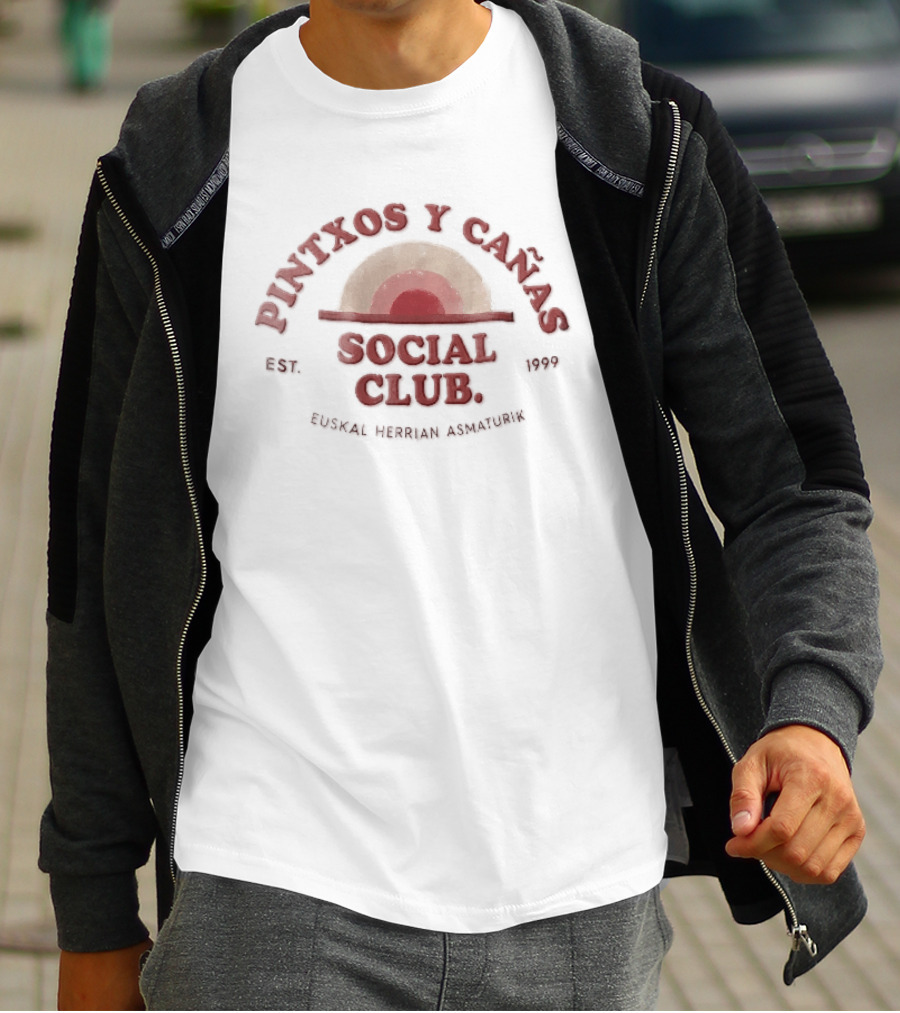 Pintxos Y Canas Social Club Est 1999 Euskal Herrian Asmaturik Sunrise Concentric Arches T-Shirt