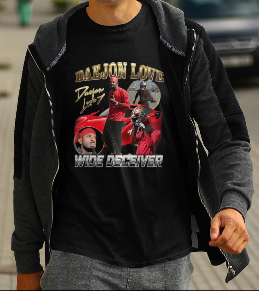 Daejon Love Wide Deceiver Red Car Helmet Bold Look T-Shirt
