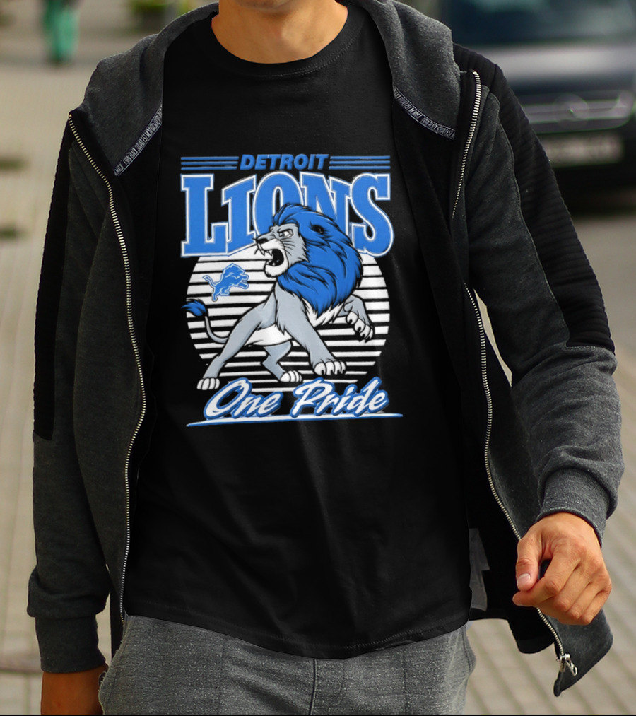 Detroit Lions One Pride Roaring Lion Fan T-Shirt