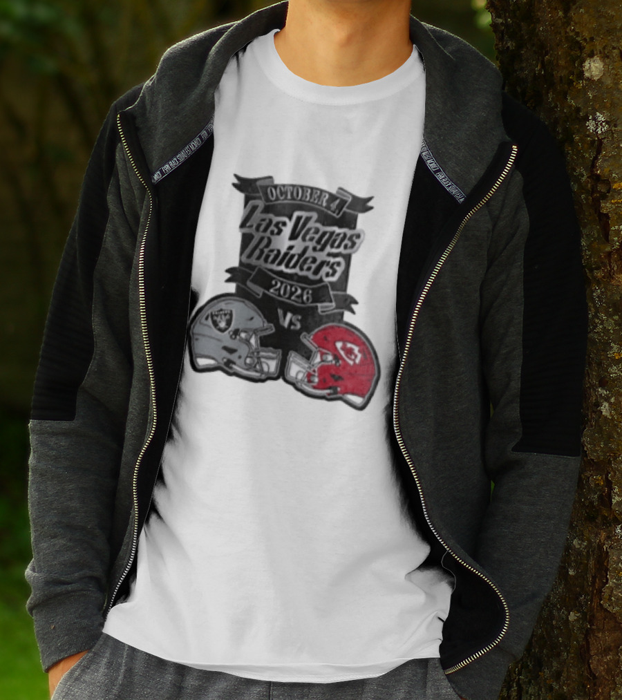 Las Vegas Raiders Vs 2026 October 4 Red Silver Opposing Football Helmets T-Shirt