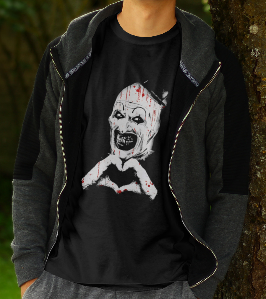 Terrifying Clown With Creepy Heart Hands And Bloody Accents T-Shirt