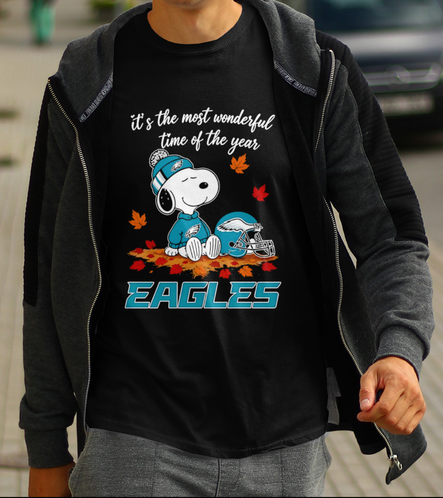 Snoopy Philadelphia Eagles It's The Most Wonderful Time Of The Year T-Shirt