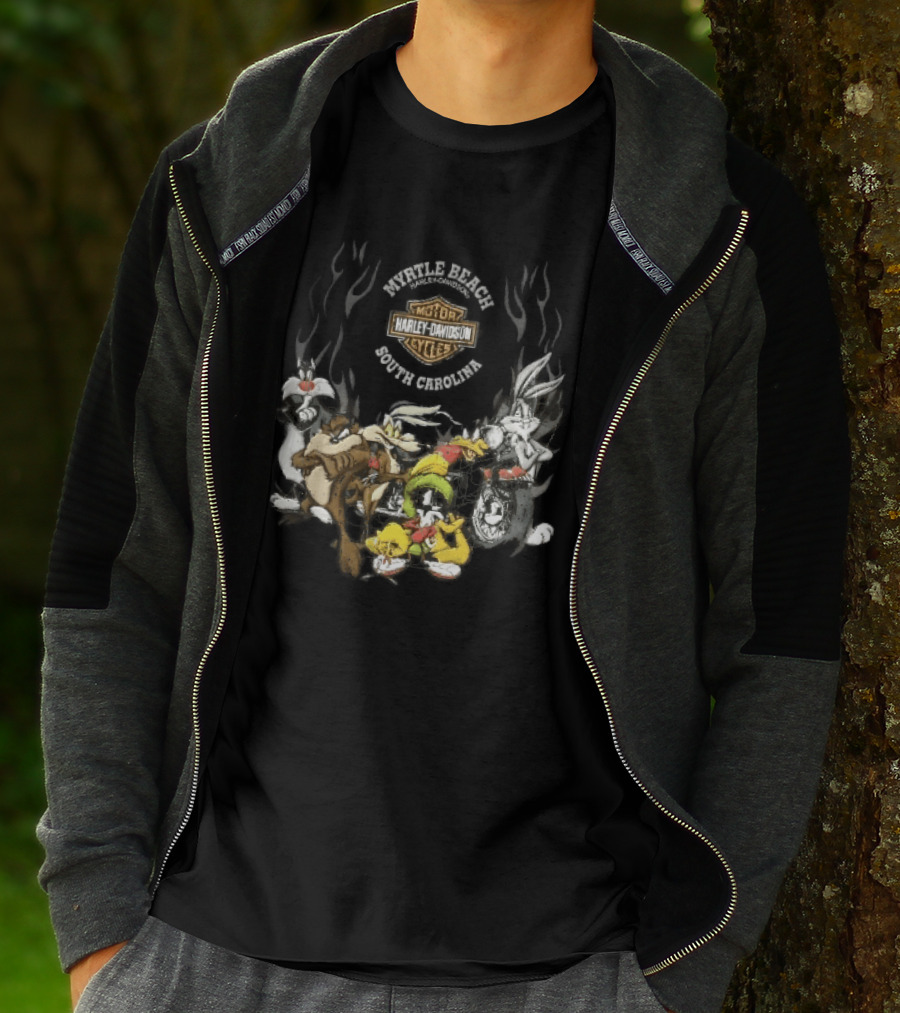 Myrtle Beach Harley Davidson Motor Cycles South Carolina Looney Tunes Bugs Bunny Daffy Duck Taz Sylvester Wile E Coyote T-Shirt