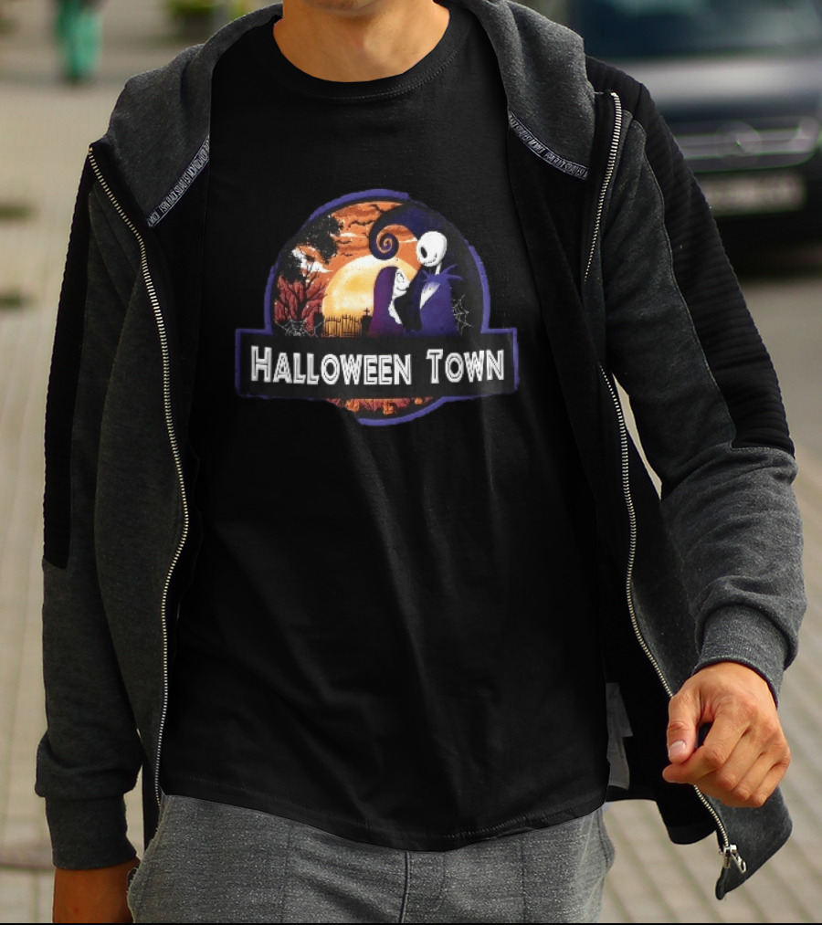 Halloween Town Jack And Sally Graveyard Scene Moonlit T-Shirt