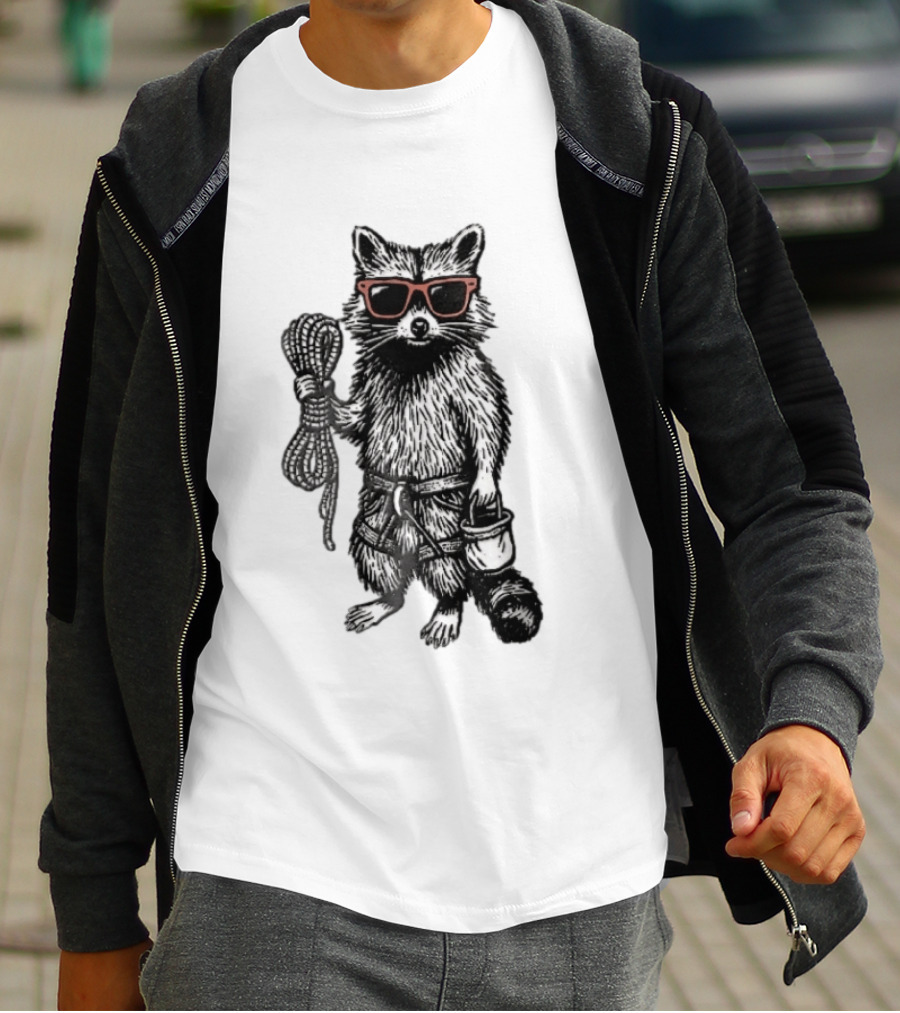 Raccoon Climber Rope Chalk Bag Sunglasses T-Shirt