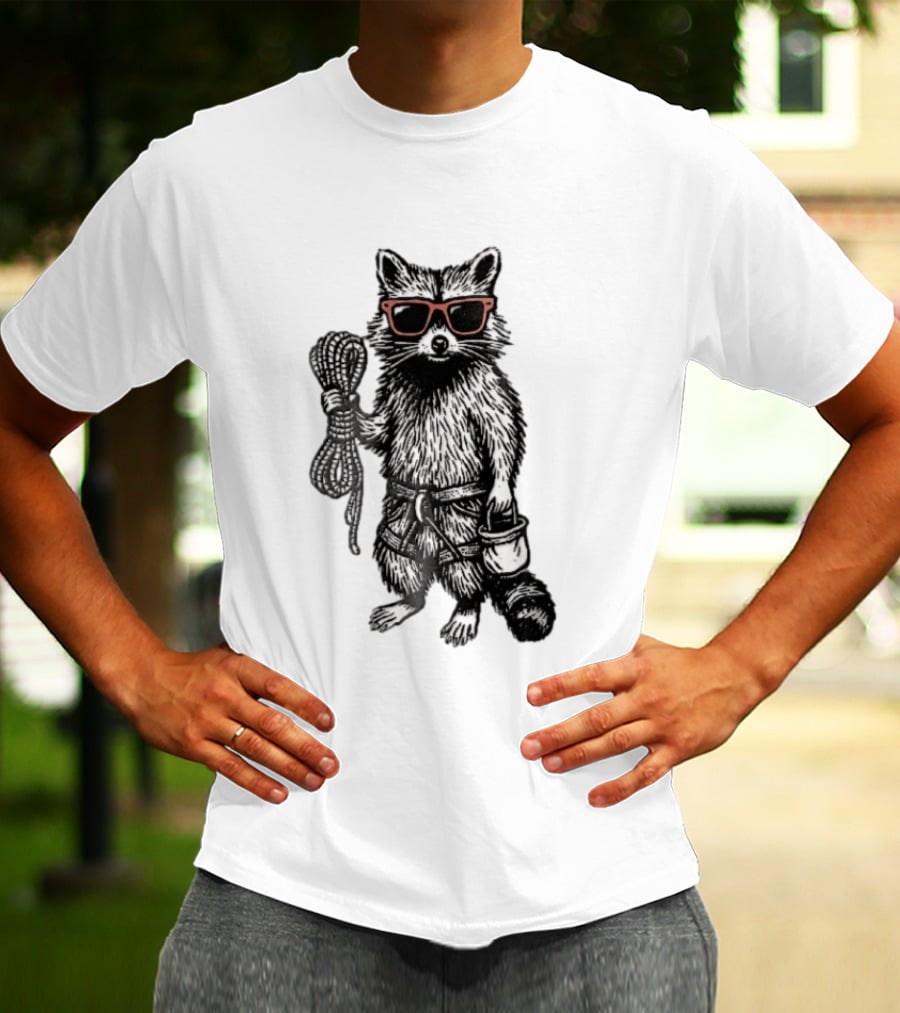 Raccoon Climber Rope Chalk Bag Sunglasses T-Shirt