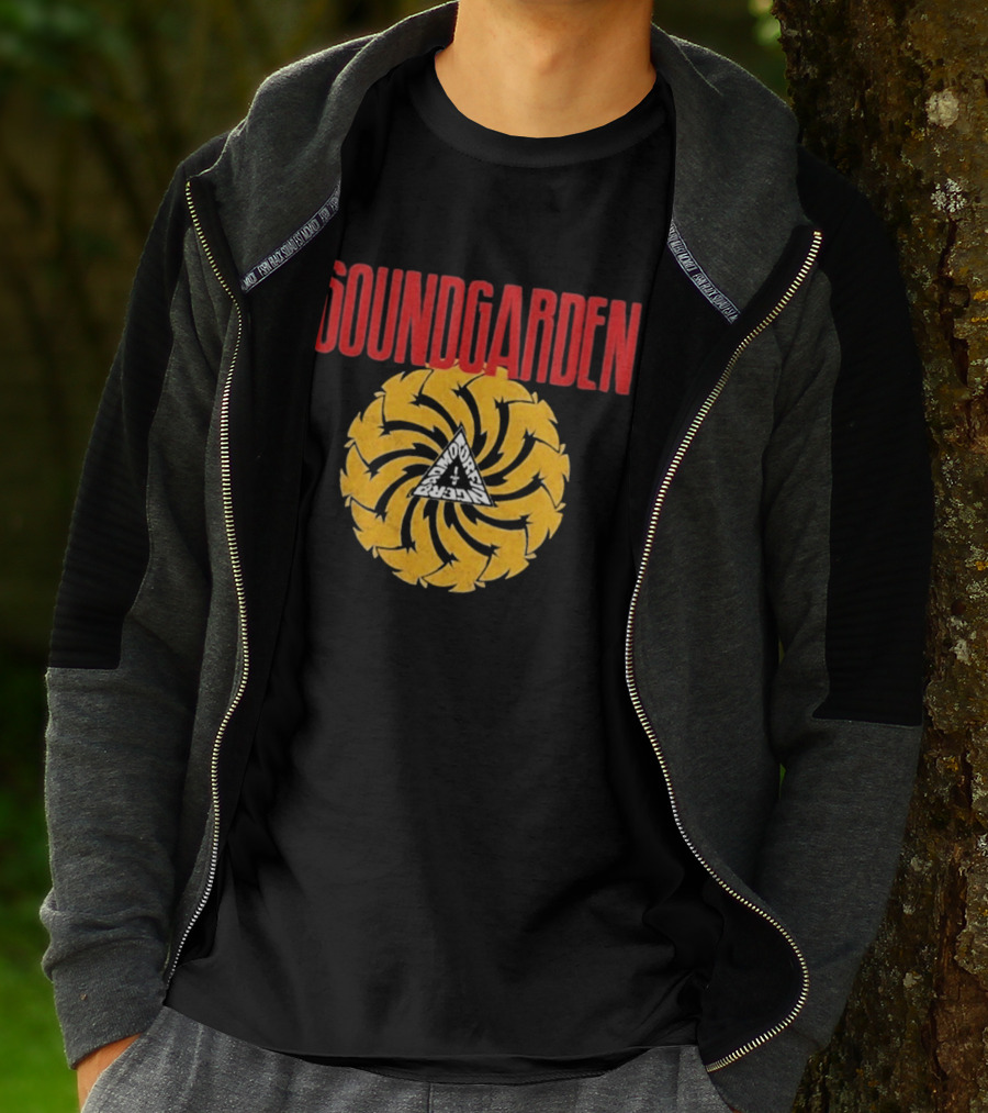 Ben Stiller Focker In Law Greg Focker Soundgarden Spiral Triangular T-Shirt