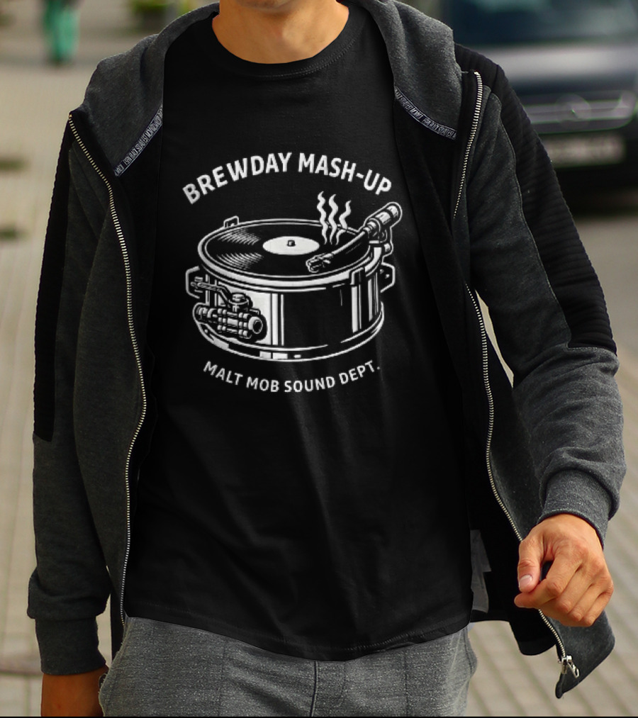 Brewday Mash Up Malt Mob Sound Dept Vinyl Record Player Brewing Kettle Steam T-Shirt