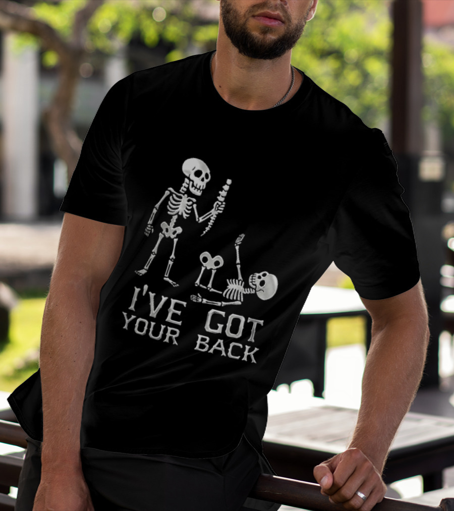 I've Got Your Back Skeleton Humor Holding Spine Over Fallen Body T-Shirt