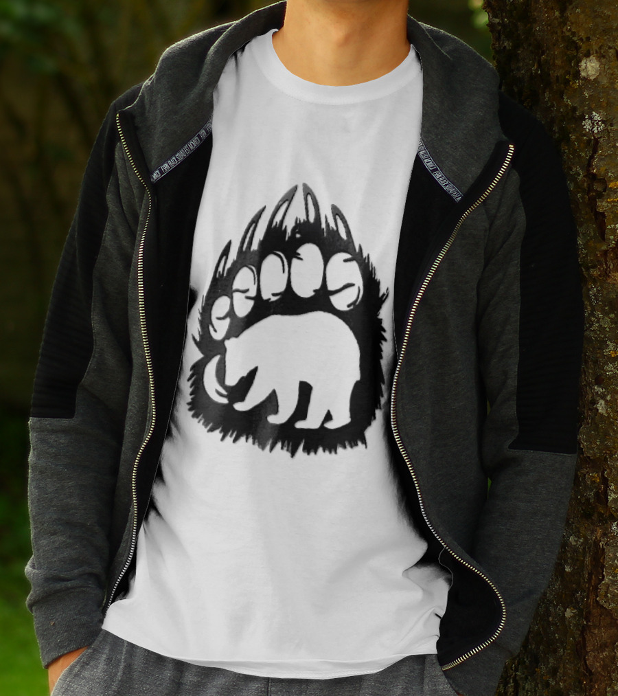 Black Sharp Clawed Grizzly Bear Paw Walking Silhouette Animal Print T-Shirt