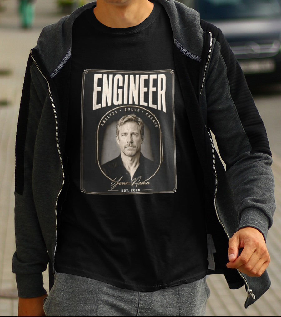 Engineer Analyze Solve Create Portrait Your Name Est 2026 Man Arch Gold Frame T-Shirt