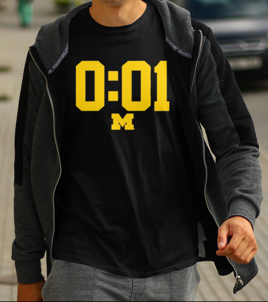 Michigan Wolverines 0.01 Seconds M T-Shirt