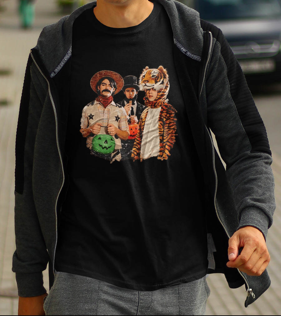 Jonas Brothers Cowboy Tiger Top Hat Halloween Costume Fun T-Shirt