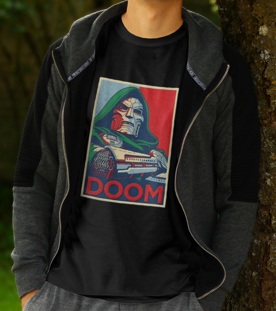 Doom Supervillain Mask Hooded Armored Gauntlets Red Blue T-Shirt