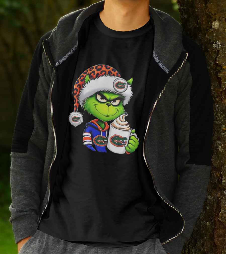 Holiday 2026 Grinch In Florida Gators With Festive And Santa Hat T-Shirt