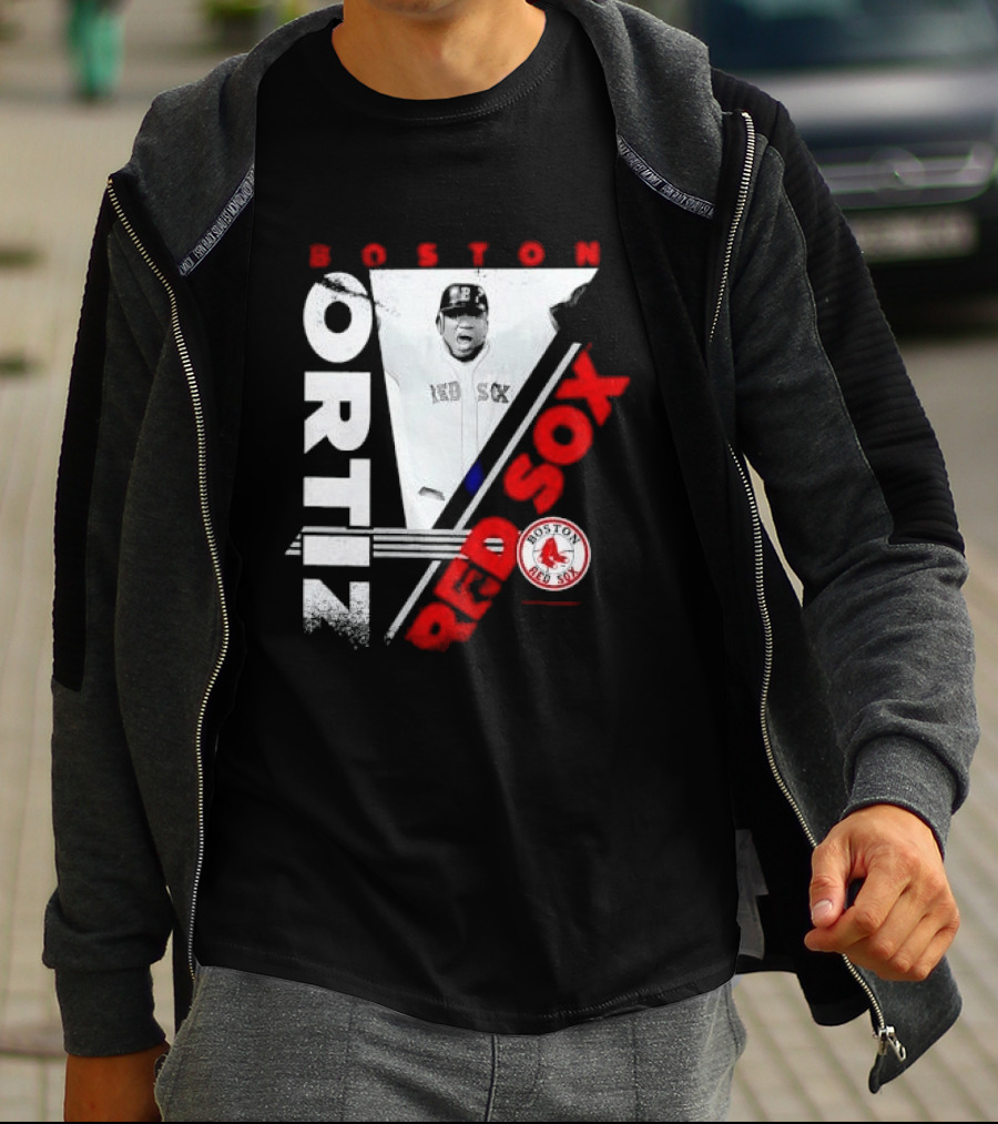 David Ortiz Boston Red Sox Celebrating T-Shirt
