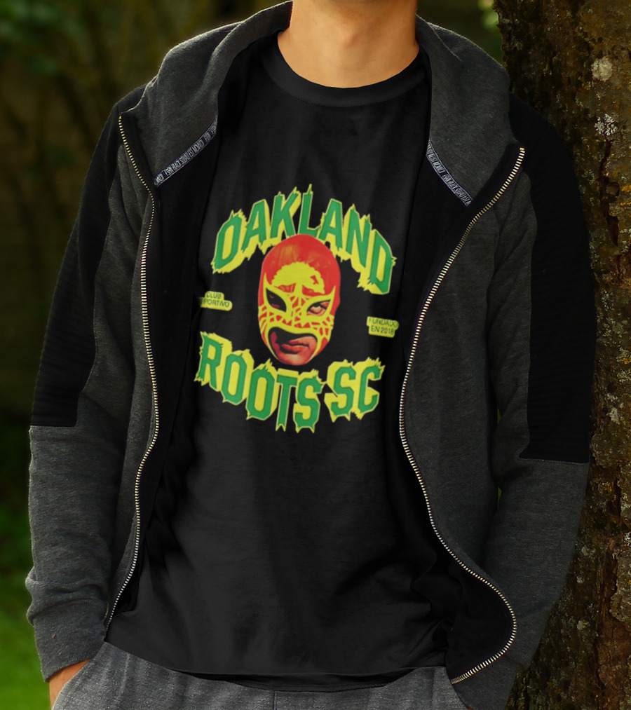 Oakland Roots SC Mucho Punk Máscara Luchador Club Deportivo Fundado En 2018 T-Shirt