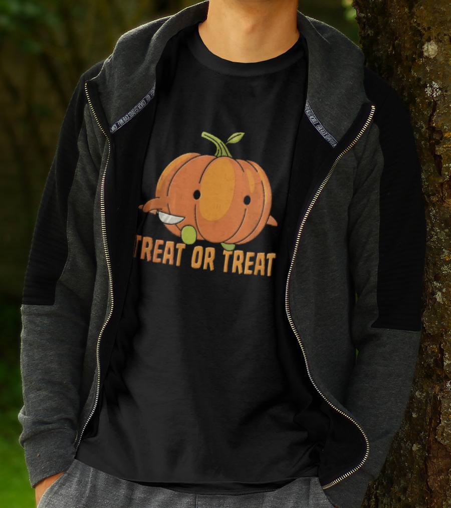 Treat Or Cartoon Pumpkin Holding Small Knife T-Shirt