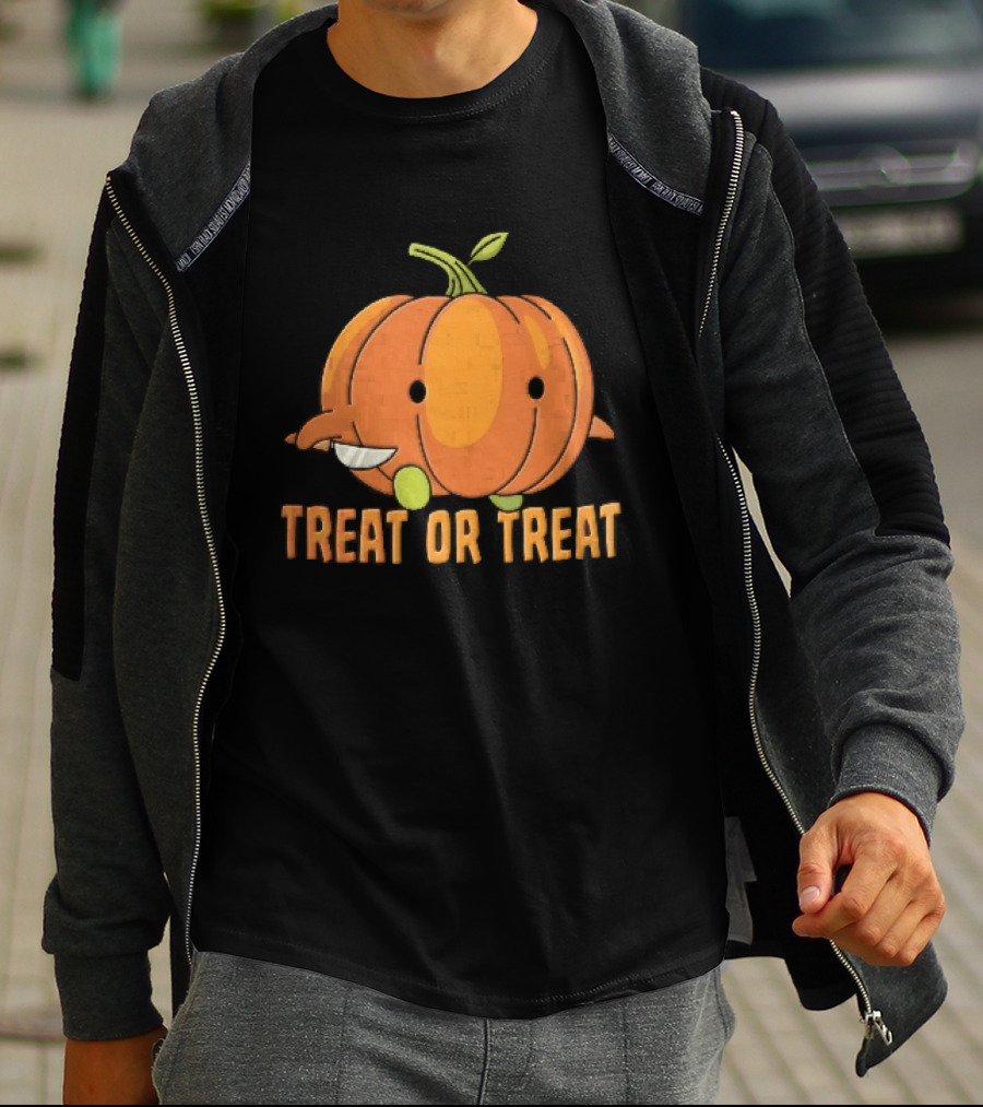Treat Or Cartoon Pumpkin Holding Small Knife T-Shirt