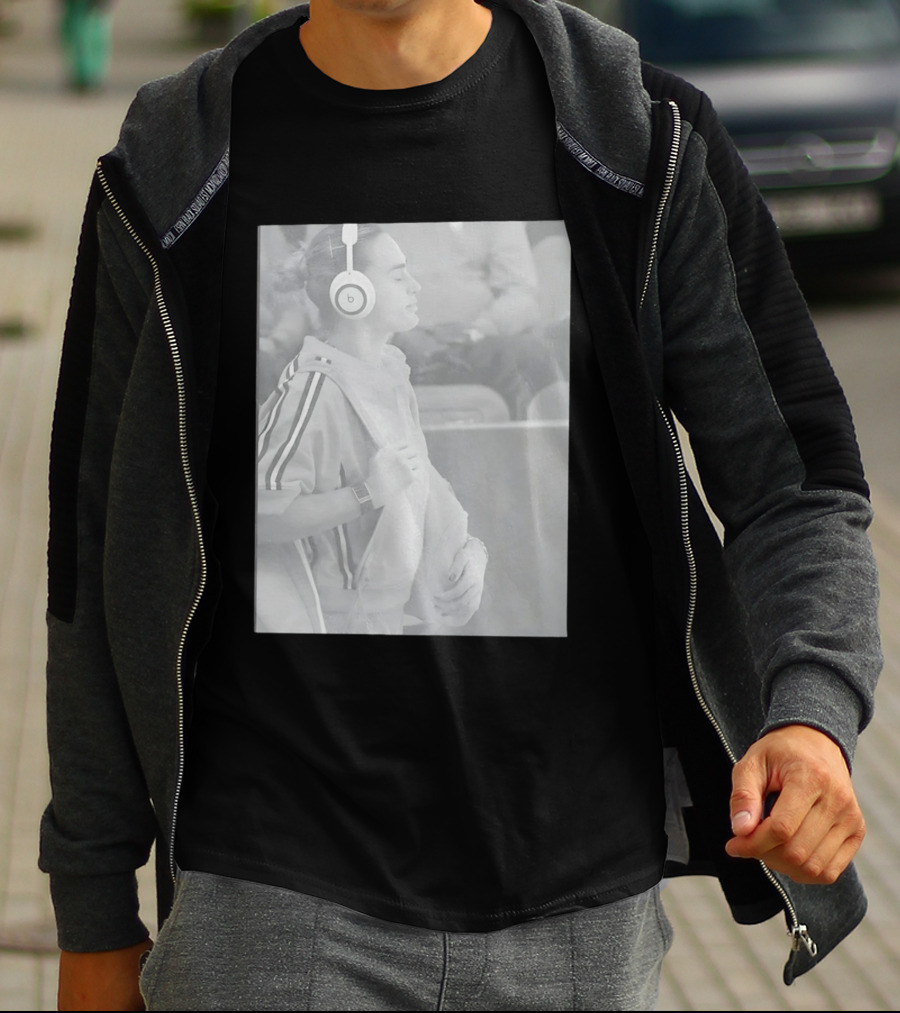 Aryna Sabalenka Headphones And Tracksuit 2026 T-Shirt