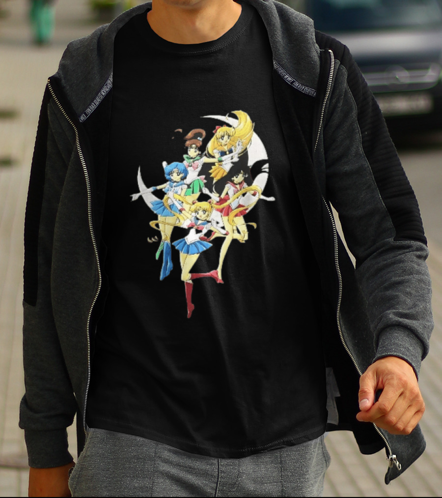 Sailor Moon Crescent Five Guardians Distressed Cartoon T-Shirt
