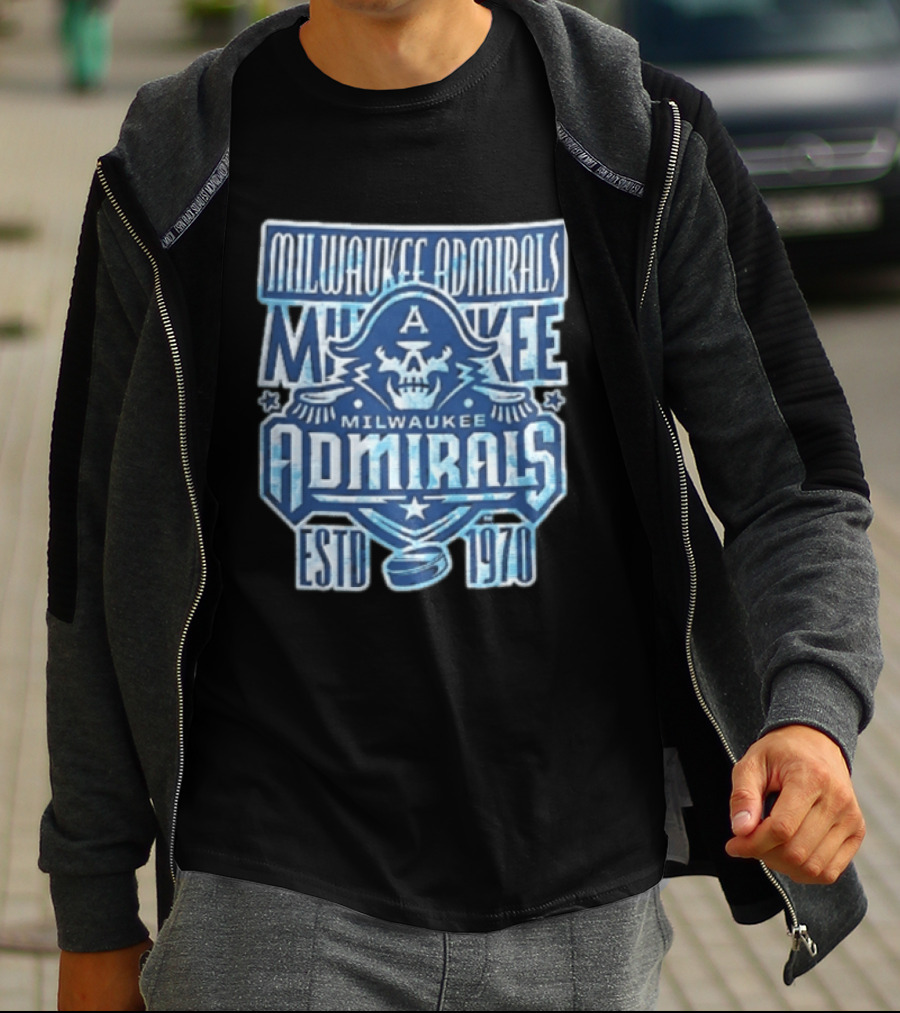 Milwaukee Admirals Estd 1970 Skull Hockey Puck Distressed Navy Blue T-Shirt
