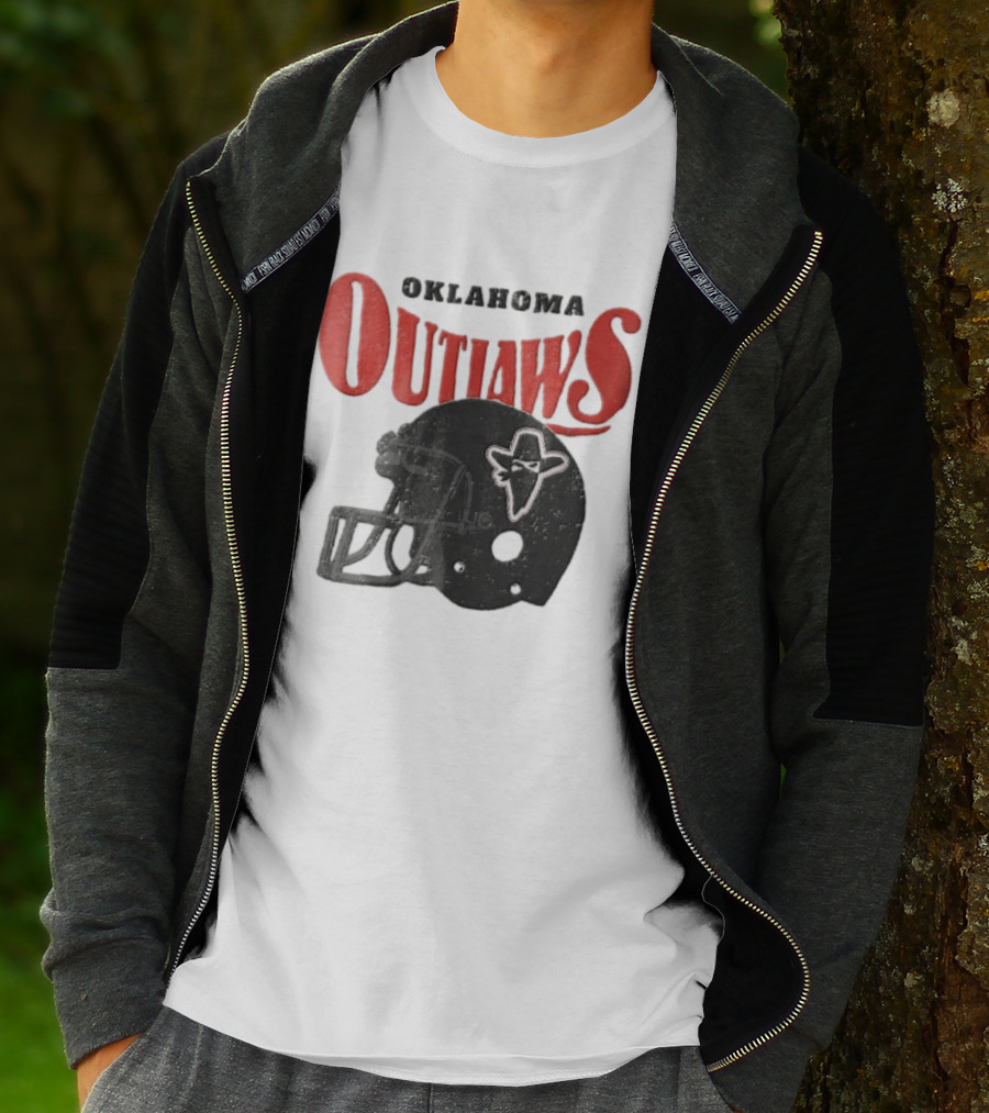 Oklahoma Outlaws Distressed Black Helmet Masked Bandit 2025 T-Shirt