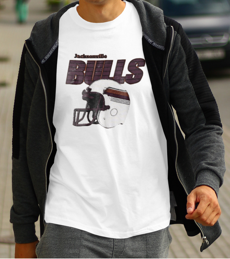 Jacksonville Bulls USFL Distressed Football Helmet T-Shirt