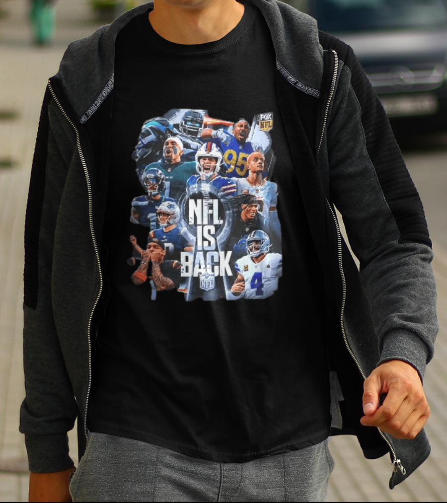 Fox NFL Is Back Vince Lombardi Trophy Football Player Collage T-Shirt