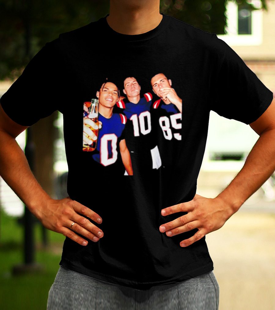 New England Patriots Christian Gonzalez Drake Maye Hunter Henry Cheering With Beer T-Shirt
